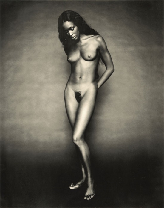 Naomi Campbell senos desnudos 77